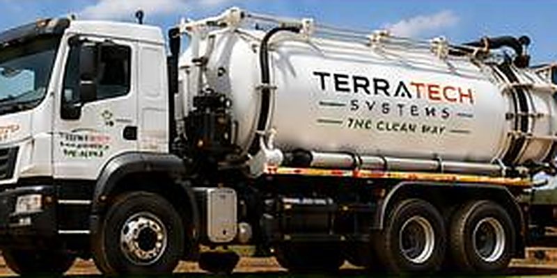 20,000-litre sewer vacuum truck